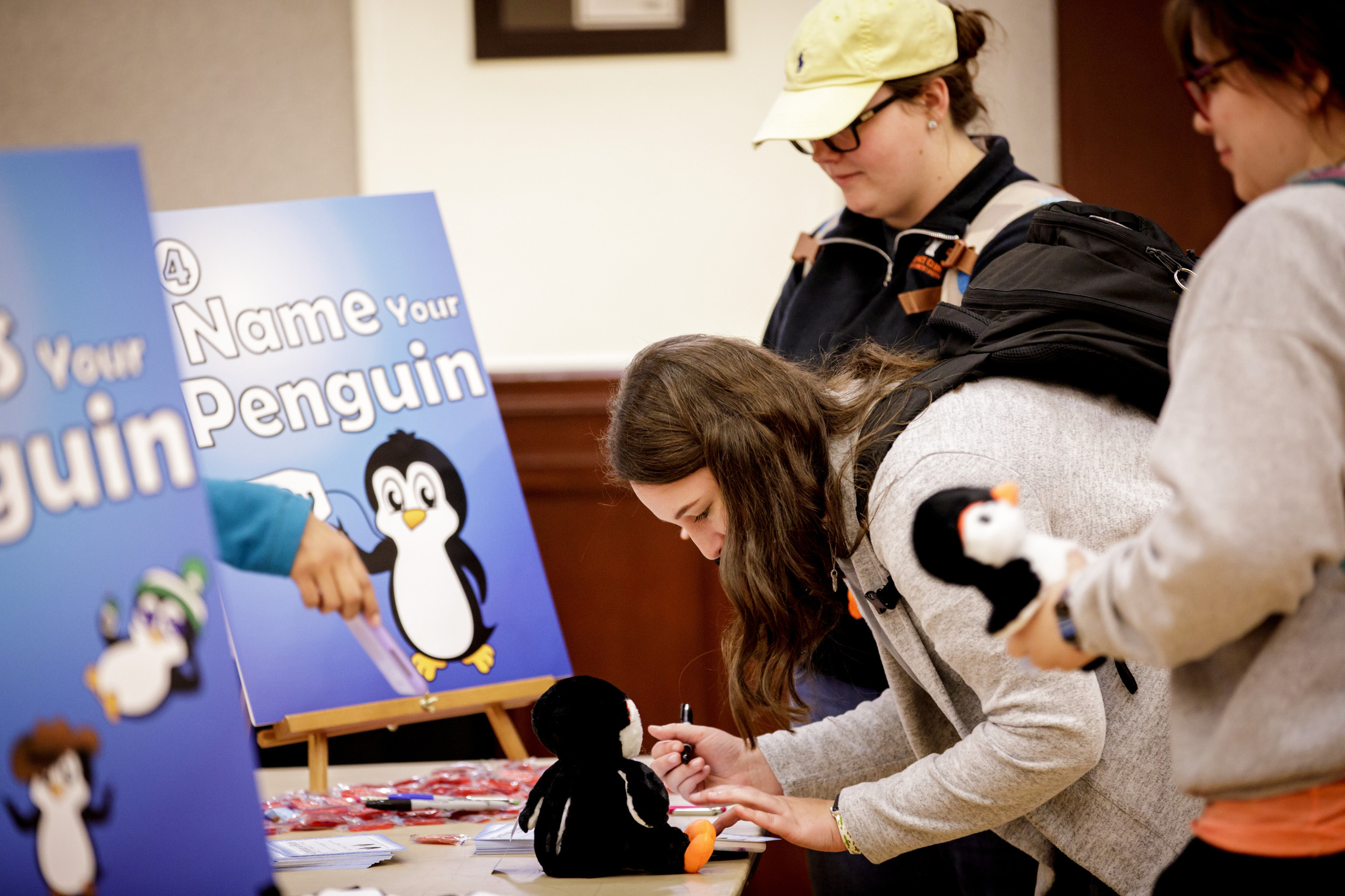 Students at the SUAB penguin pack event